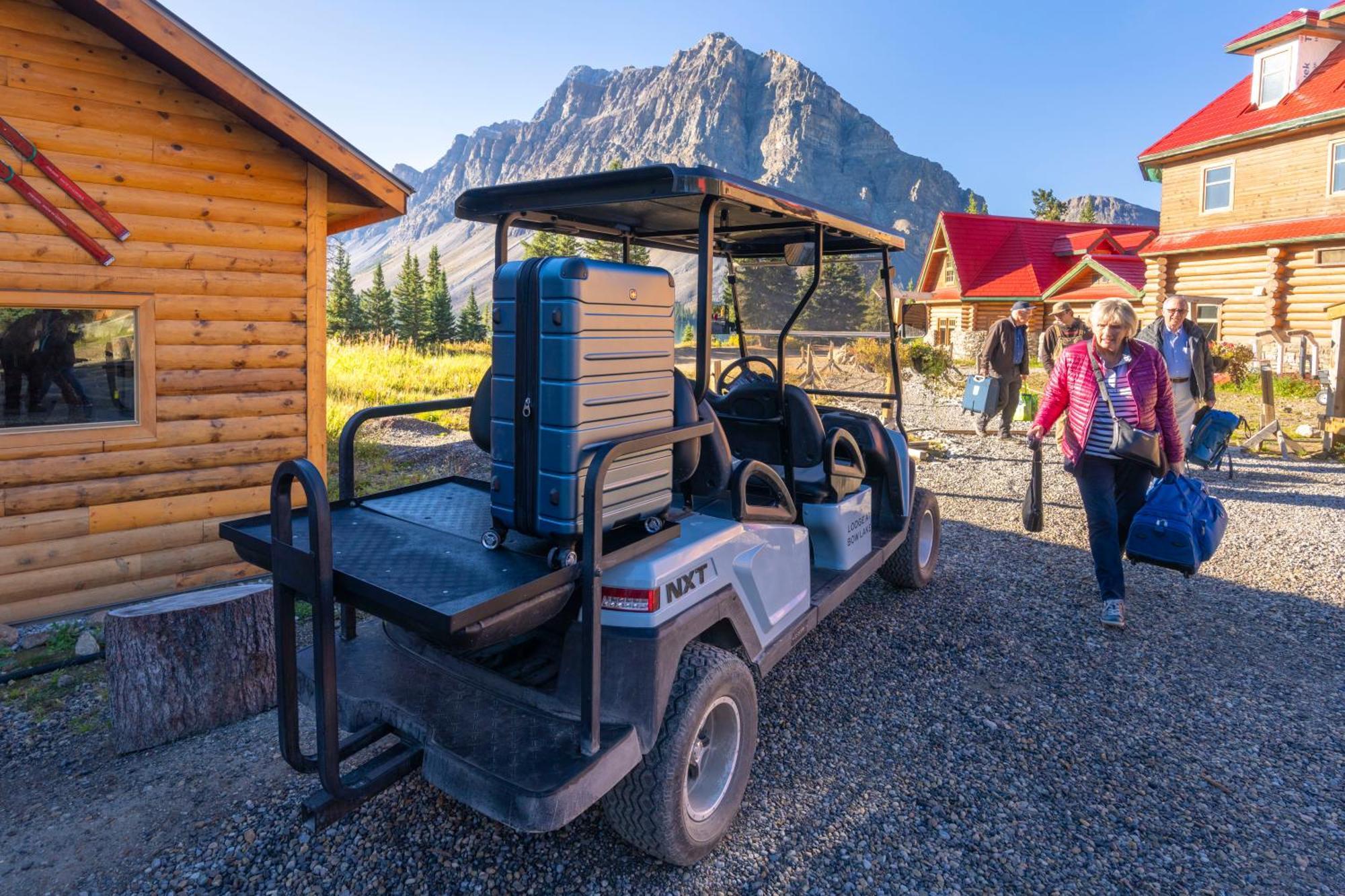 The Lodge At Bow Lake Lake Louise Buitenkant foto