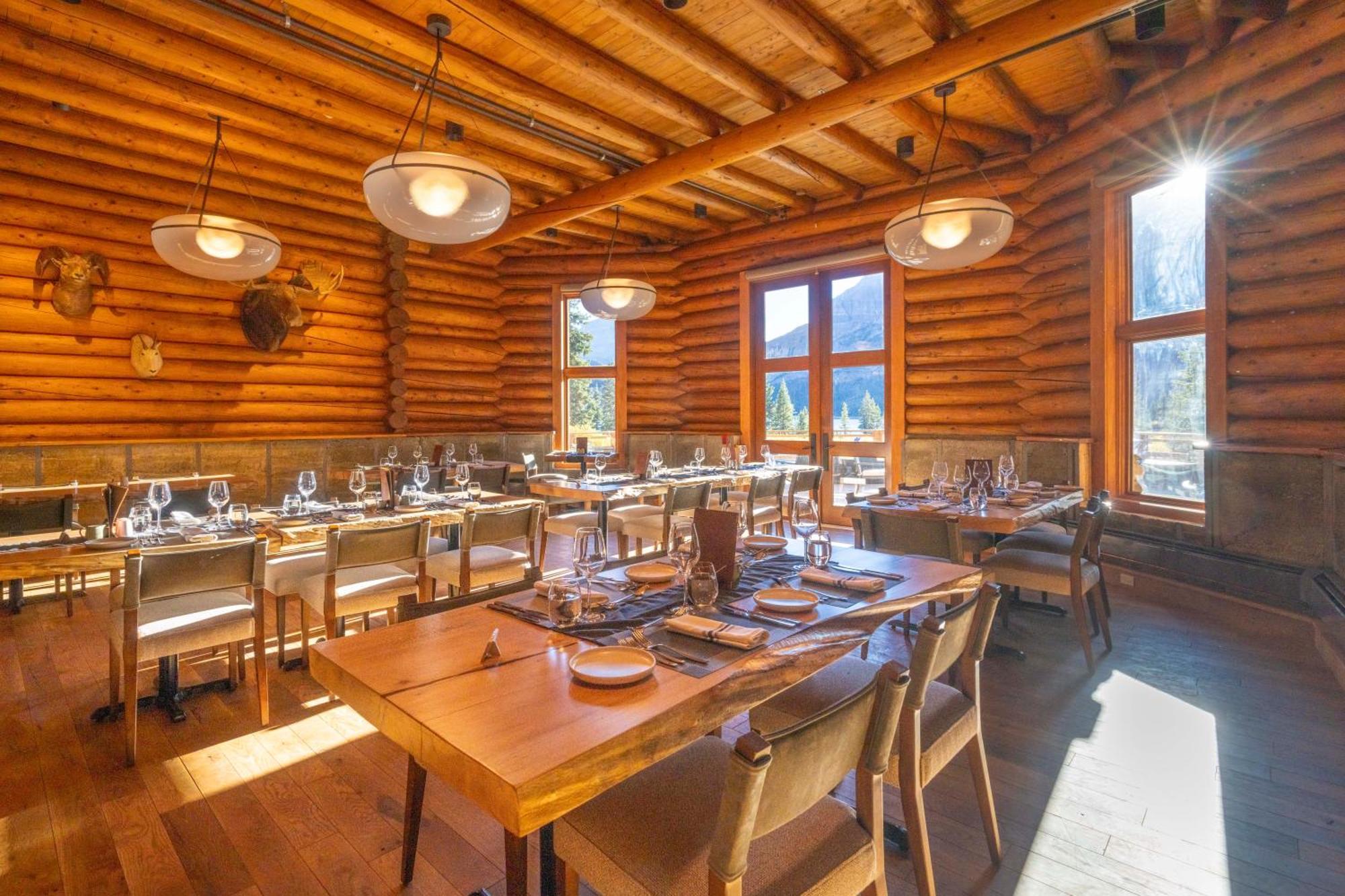The Lodge At Bow Lake Lake Louise Buitenkant foto