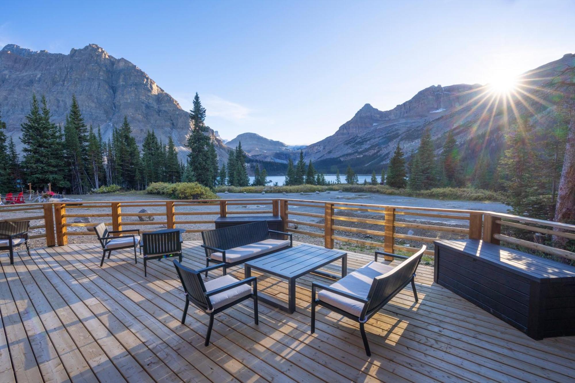 The Lodge At Bow Lake Lake Louise Buitenkant foto