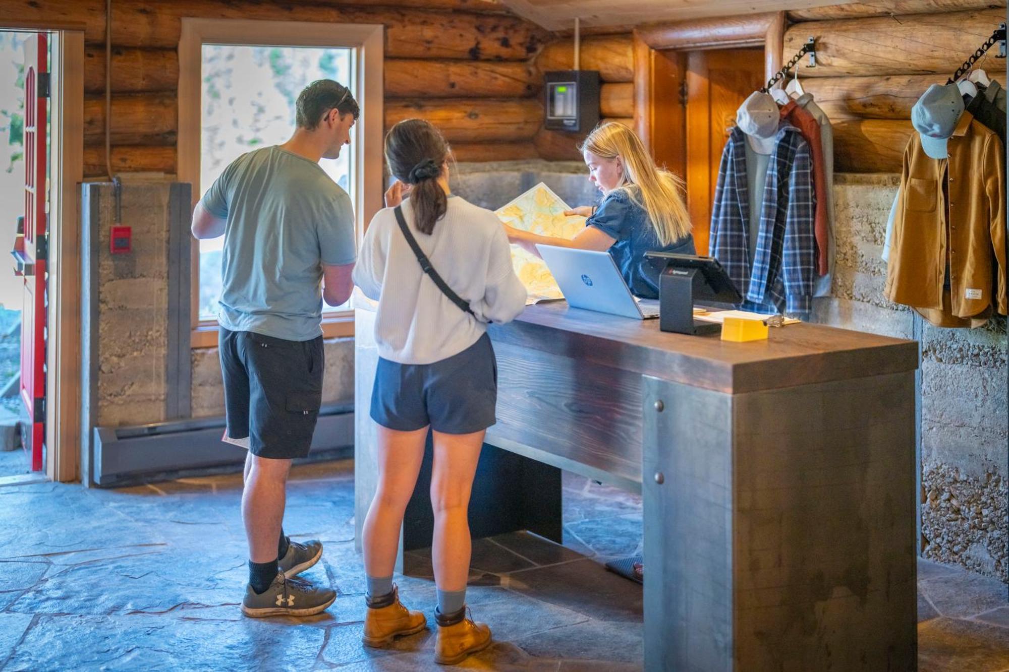 The Lodge At Bow Lake Lake Louise Buitenkant foto