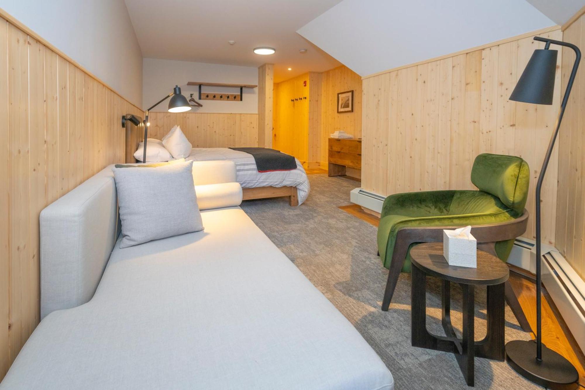 The Lodge At Bow Lake Lake Louise Buitenkant foto