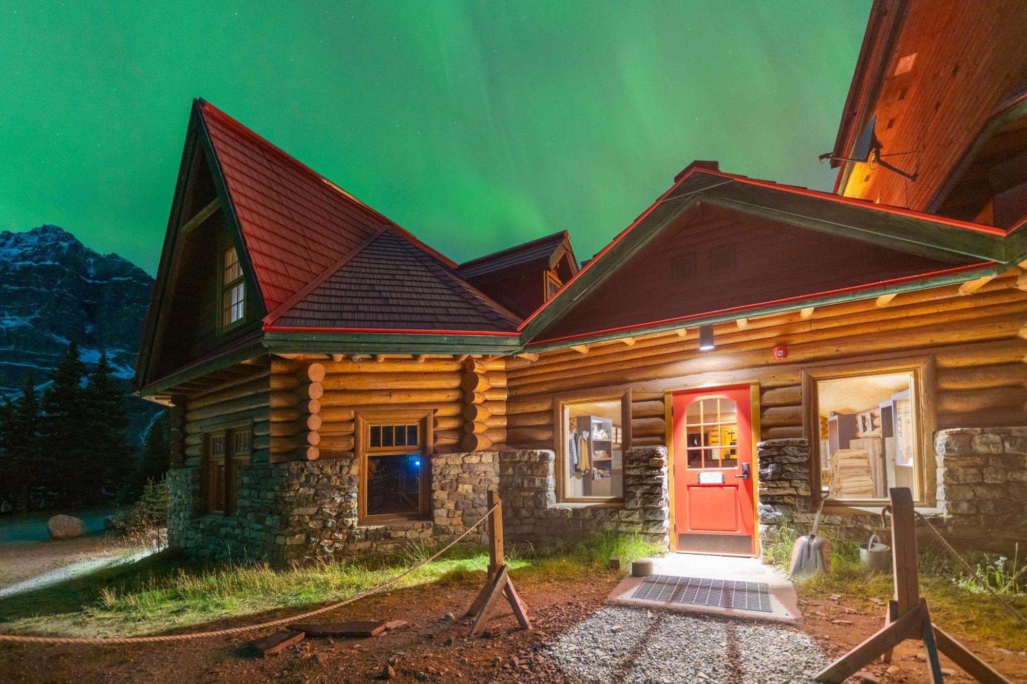 The Lodge At Bow Lake Lake Louise Buitenkant foto