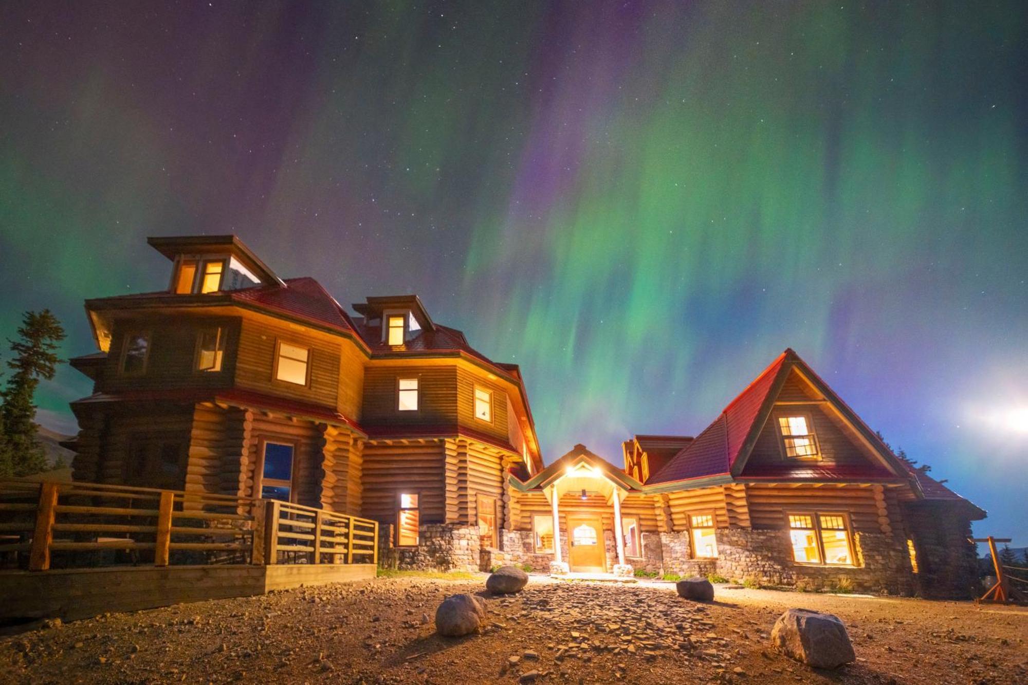 The Lodge At Bow Lake Lake Louise Buitenkant foto